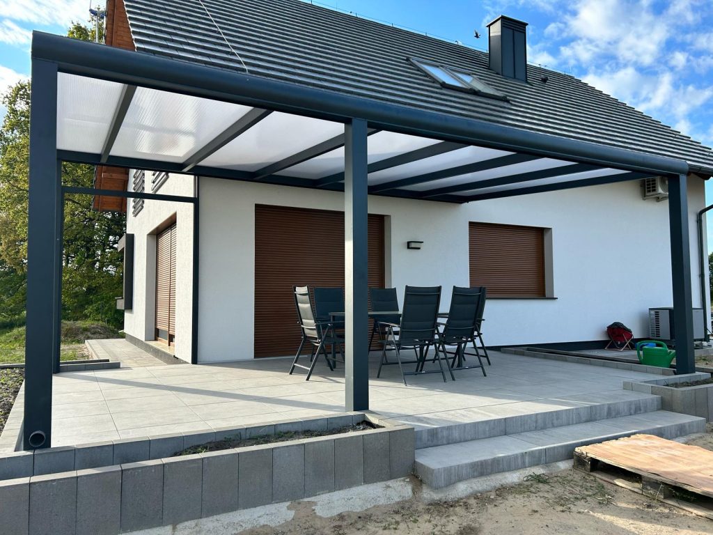 Taras Comfort dach poliwęglan mleczny